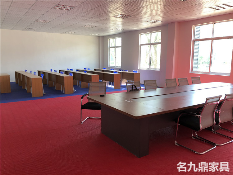 办公家具的设计